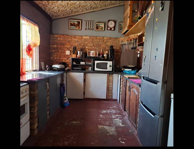 3 BEDROOM HOUSE FOR SALE IN BISHOPS BAY